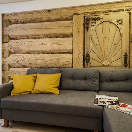 Homestay Biala Izba Szaflary
