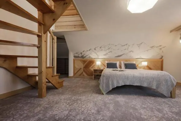 홈스테이 Biala Izba *