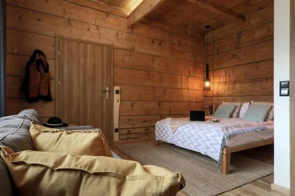 홈스테이 Biala Izba