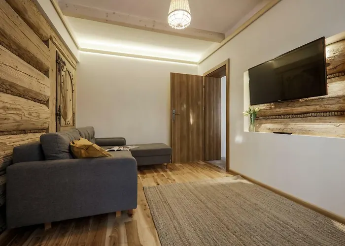 홈스테이 Biala Izba